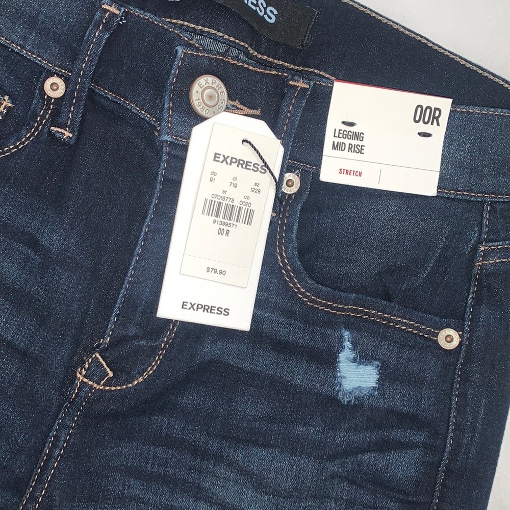 Express pants - Picture 2 of 3